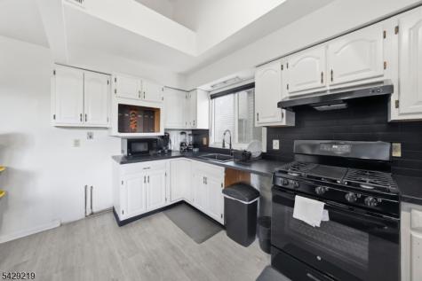 142 Main Avenue Passaic NJ 07055