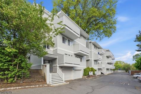 142 Main Avenue Passaic NJ 07055