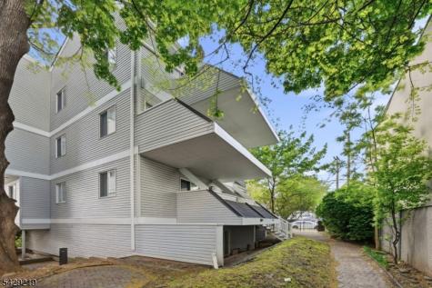 142 Main Avenue Passaic NJ 07055