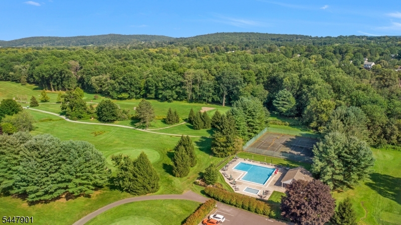 18 Pinehurst Drive Washington NJ 07882