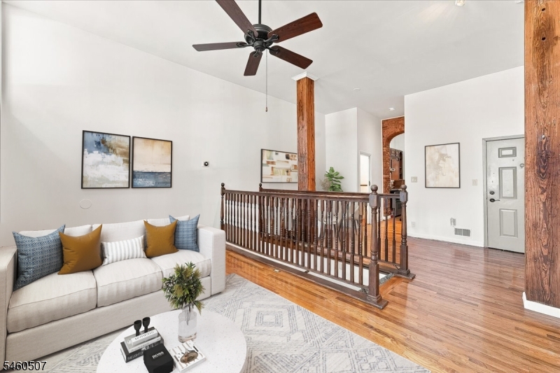 54 Mcwhorter Street Newark NJ 07105
