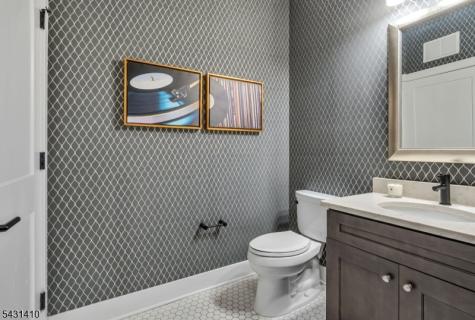 137 Aspen Drive Cedar Grove NJ 07009