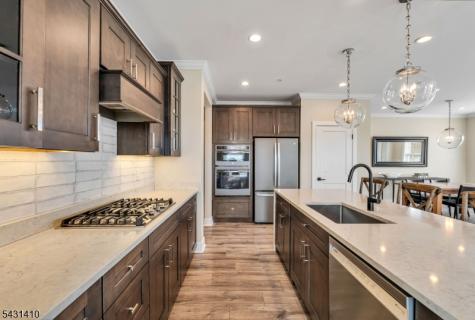 137 Aspen Drive Cedar Grove NJ 07009