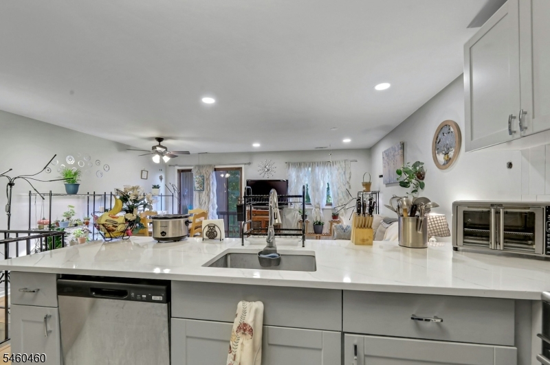 4 Davos Drive Vernon NJ 07462