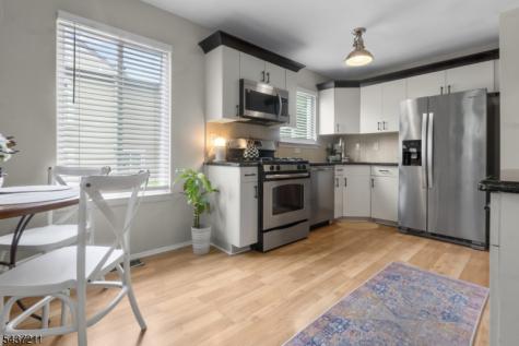 3701 Park Place Springfield NJ 07081
