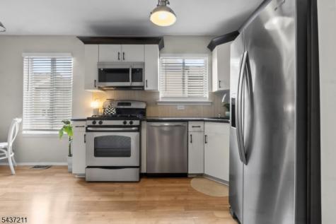 3701 Park Place Springfield NJ 07081