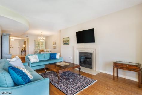 1360 Hamburg Tpke Unit 402 Wayne NJ 07470