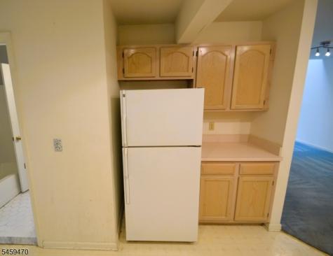 4 Collura Lane Clifton NJ 07012