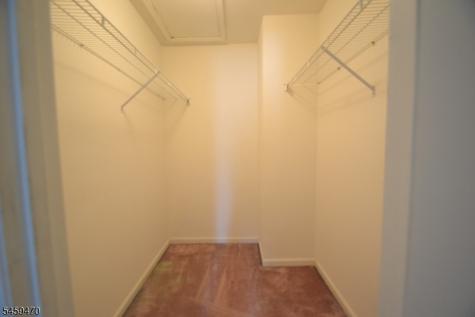 4 Collura Lane Clifton NJ 07012