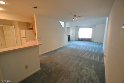 4 Collura Lane Clifton NJ 07012