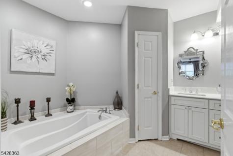 2104 Johnson Drive Rockaway NJ 07866