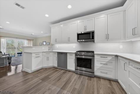 5205 Warrens Way Wanaque NJ 07465