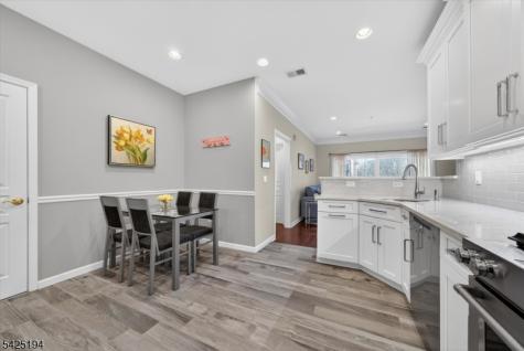 5205 Warrens Way Wanaque NJ 07465
