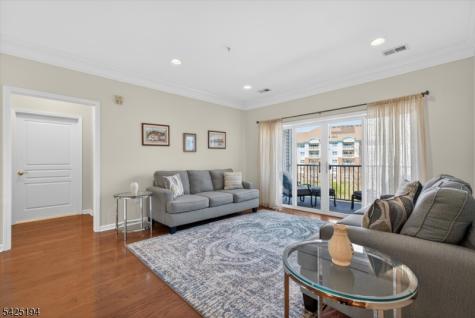 5205 Warrens Way Wanaque NJ 07465