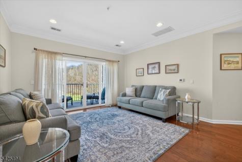 5205 Warrens Way Wanaque NJ 07465