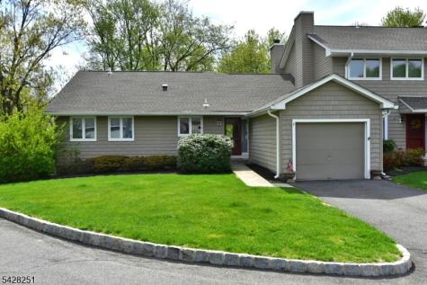 9 Parsons Court Mahwah NJ 07430