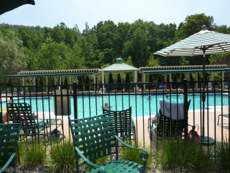 10323 Warrens Way Wanaque NJ 07465