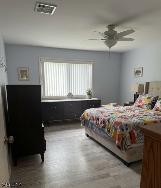 32 Dickinson Court Middletown NJ 07701