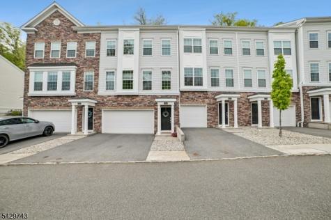 1304 Parkview Lane Rockaway NJ 07866