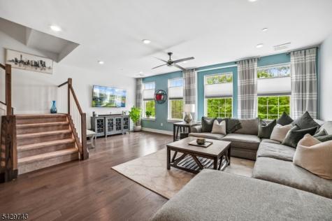 1304 Parkview Lane Rockaway NJ 07866