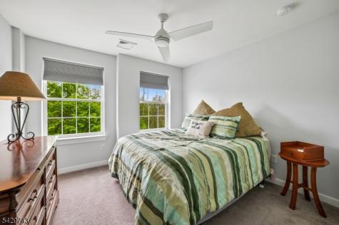 1304 Parkview Lane Rockaway NJ 07866