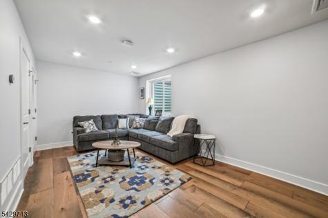 1304 Parkview Lane Rockaway NJ 07866