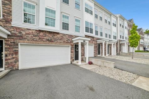 1304 Parkview Lane Rockaway NJ 07866
