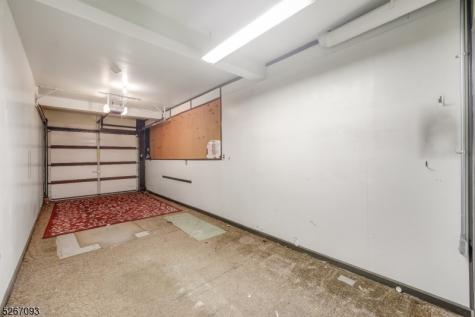 10 Falls Bridge Drive Totowa NJ 07512