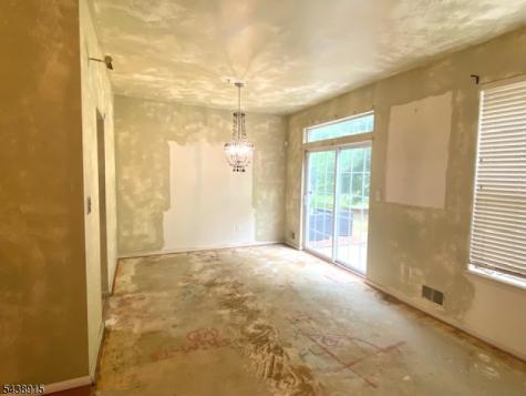 274 Bald Eagle Drive Lopatcong NJ 08886