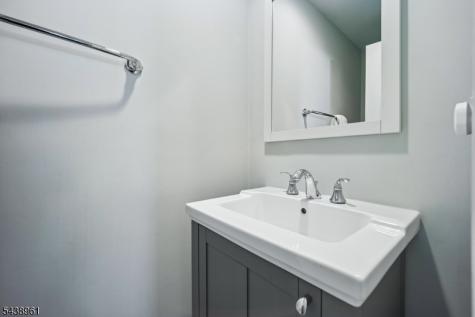182 Clarken Drive West Orange NJ 07052