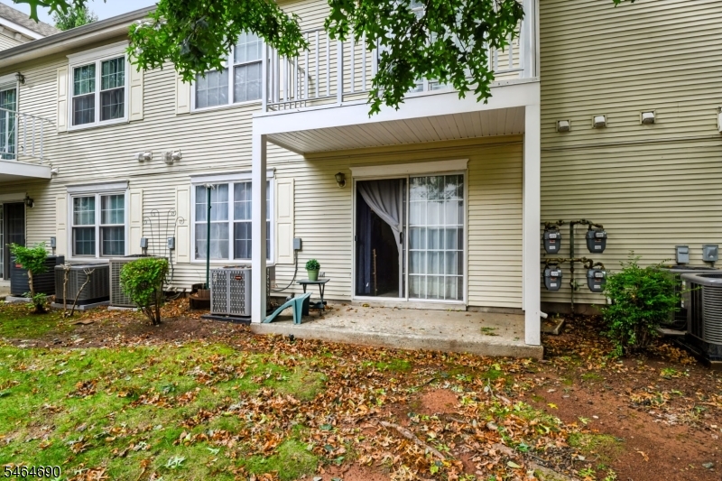 90 Edward Drive Franklin NJ 08823