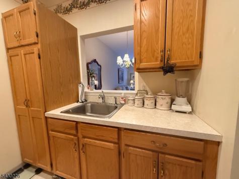 1302 Richmond Road West Milford NJ 07480