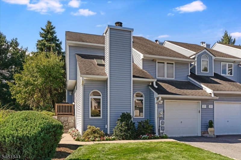 25 Knutsen Drive West Orange NJ 07052