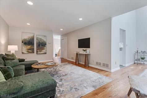 25 Knutsen Drive West Orange NJ 07052