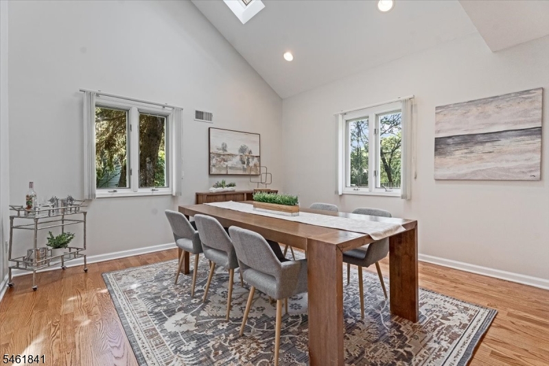 25 Knutsen Drive West Orange NJ 07052