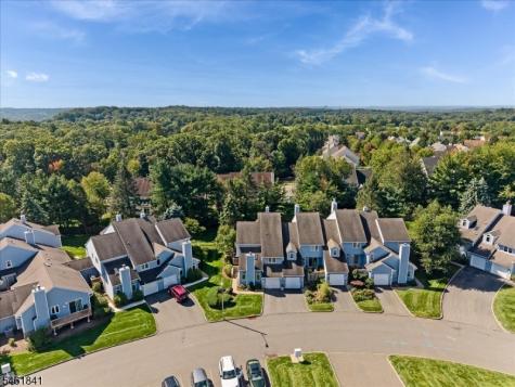 25 Knutsen Drive West Orange NJ 07052