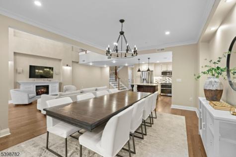 208 Shearwater Court Jersey City NJ 07305