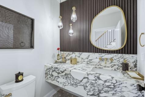 204 Bearwoods Road Park Ridge NJ 07656