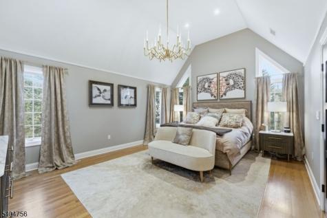 204 Bearwoods Road Park Ridge NJ 07656