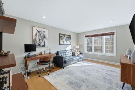 204 Bearwoods Road Park Ridge NJ 07656