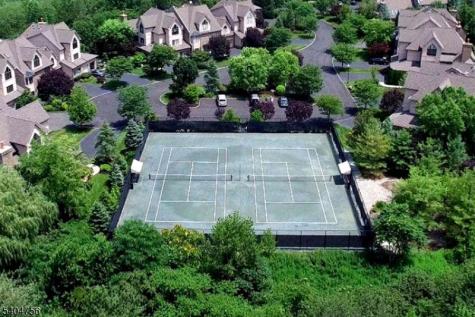 204 Bearwoods Road Park Ridge NJ 07656