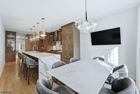 204 Bearwoods Road Park Ridge NJ 07656