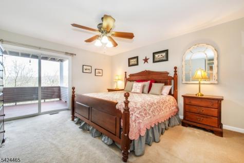 24 Clubhouse Road Hardyston NJ 07419