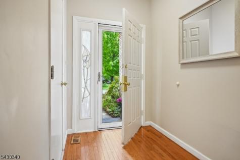 137 Kingston Court Madison NJ 07940