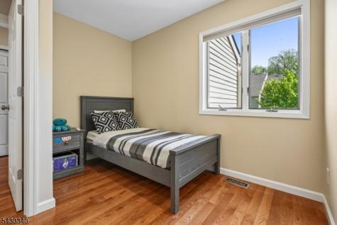 137 Kingston Court Madison NJ 07940