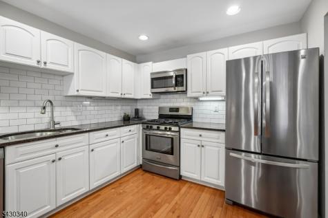 137 Kingston Court Madison NJ 07940