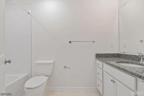 735 Station Road Dunellen NJ 08812