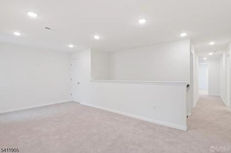 735 Station Road Dunellen NJ 08812