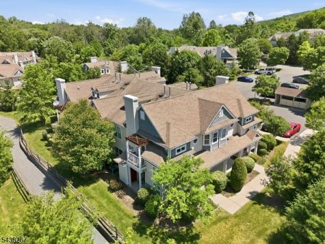 156 Old Farm Drive Allamuchy NJ 07838