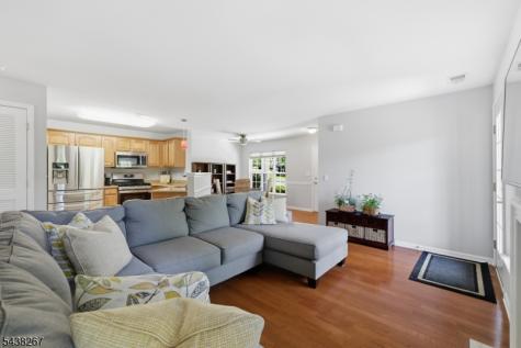 156 Old Farm Drive Allamuchy NJ 07838
